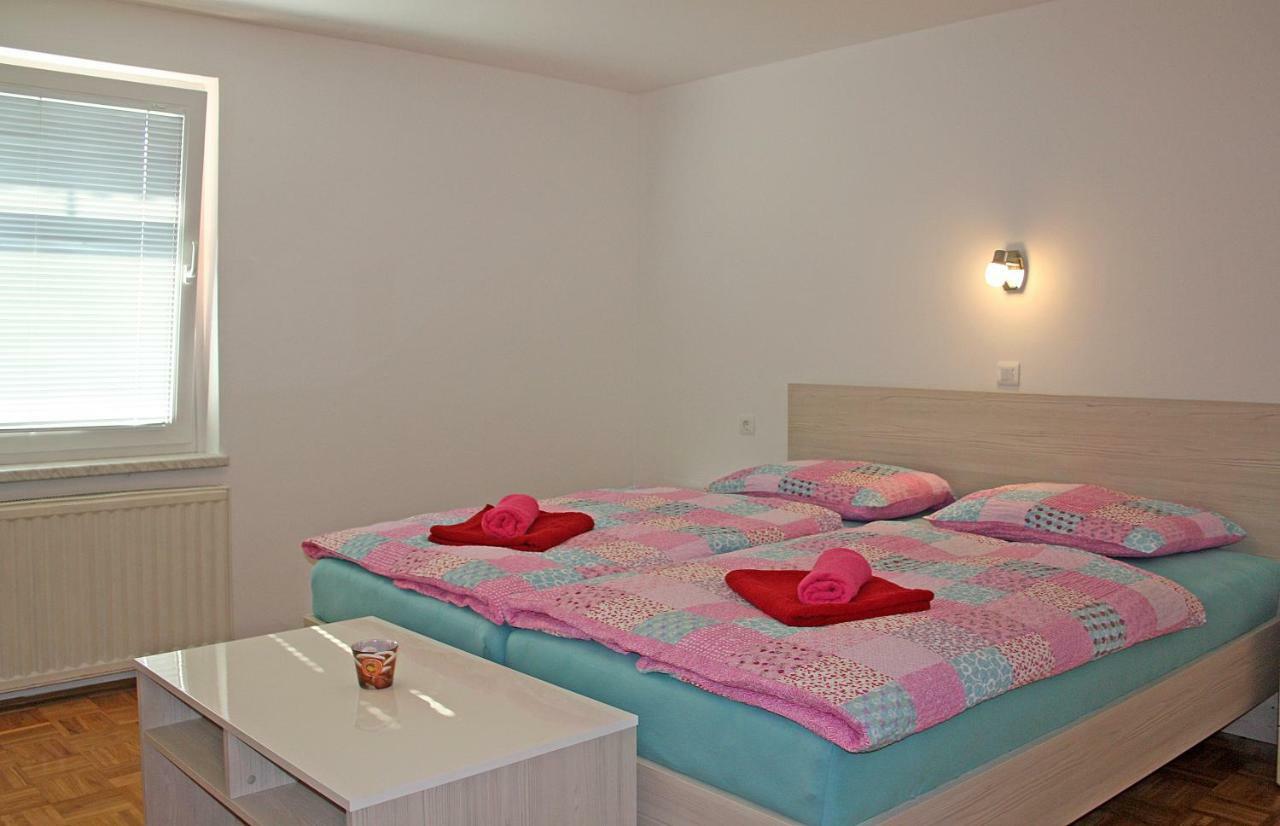 Apartment Ravnik Brod 13 Bohinji-tó Kültér fotó
